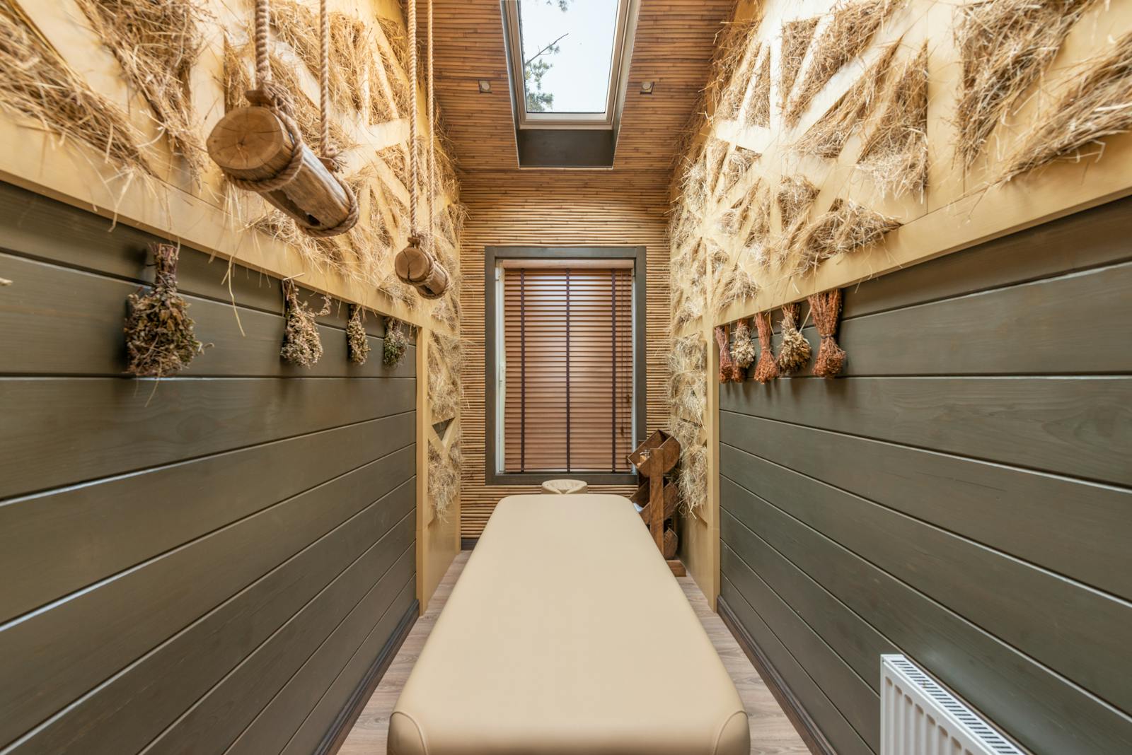 Full body detan service at Masculine Bliss